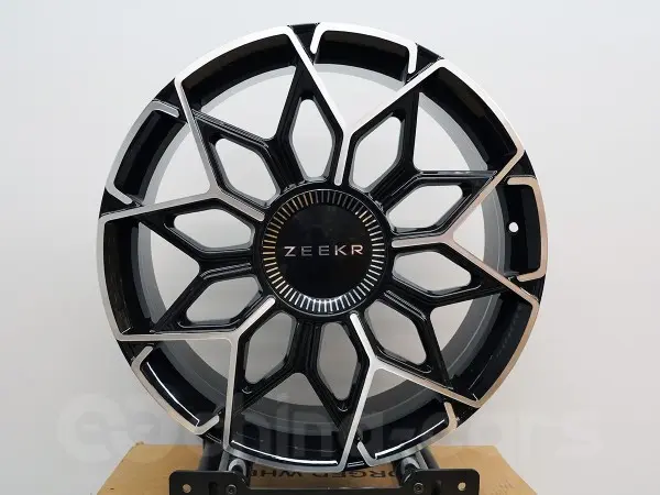Кованые диски R19 для Zeekr 007