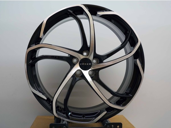 Кованые диски R22 Zeekr 001