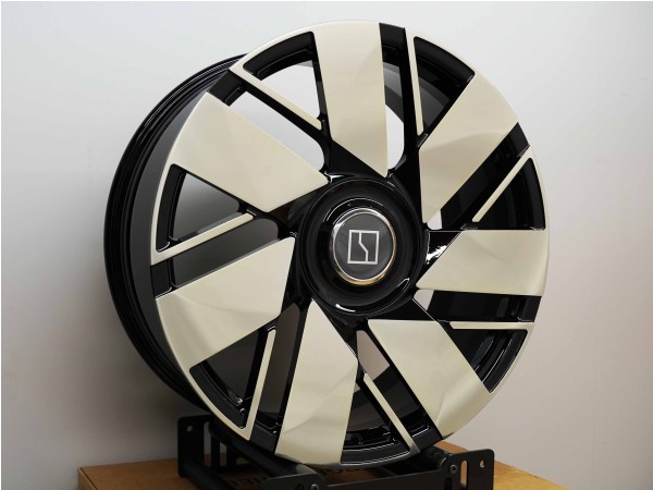 Кованые диски R22 для Zeekr 9X / 00...